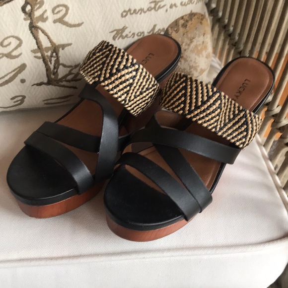 Lucky Brand - Picture 1 of 4